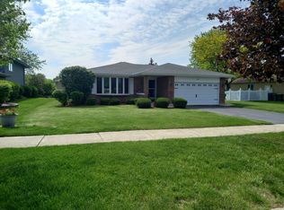 607 Jaquays St, Lockport, IL 60441