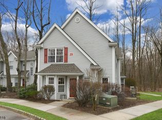 2906 Tudor Dr #2906, Pompton Plains, NJ 07444