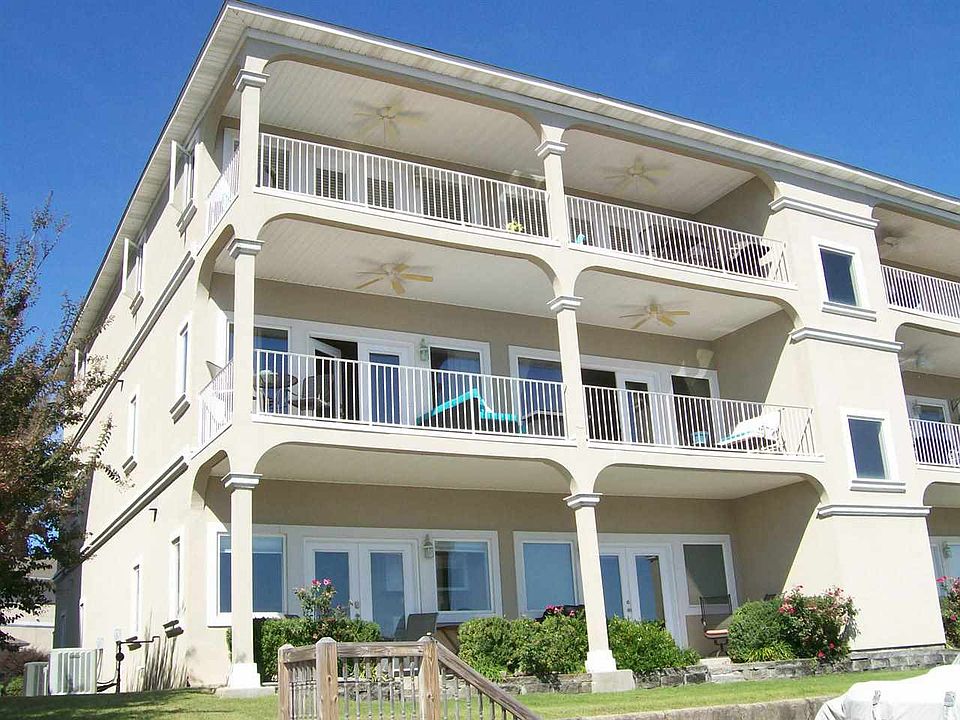 1st image of 151D Villa Point