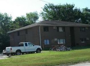 306 N Van Gordon Ave, Graettinger, IA 51342