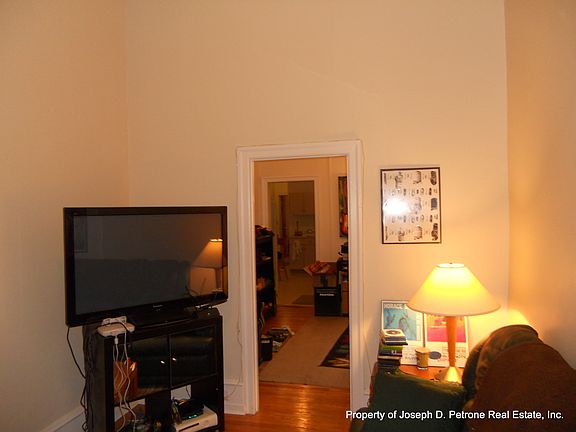 4th image of 3505 Indian Queen Ln #1