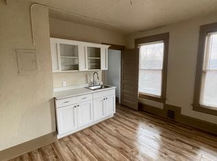 1325 W Dean Ave APT D, Spokane, WA 99201