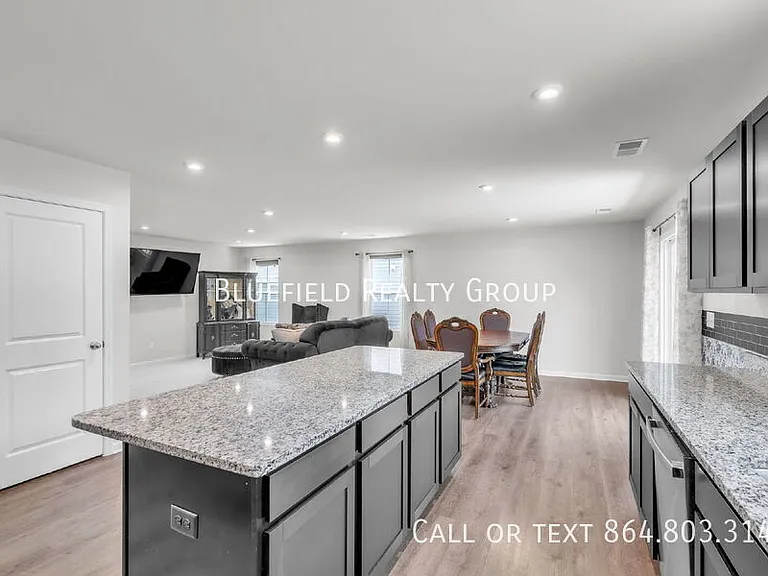 244 Ingram Ct #A — Photo 6