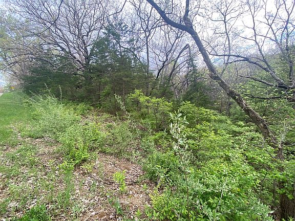 5th image of 6912 Panorama Rd
