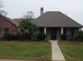30388 Red Cardinal St, Denham Springs, LA 70726