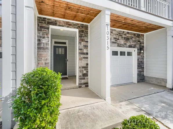 10315 Glenmere Creek Circ, Charlotte, NC 28262