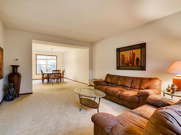 4th image of 3892 Whitetail Dr