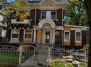860 S 13th St, Newark, NJ 07108