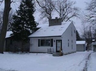 24017 Roanoke Ave, Oak Park, MI 48237