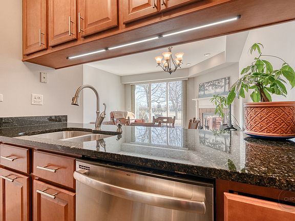 5th image of 1403 Fairway Dr #1403