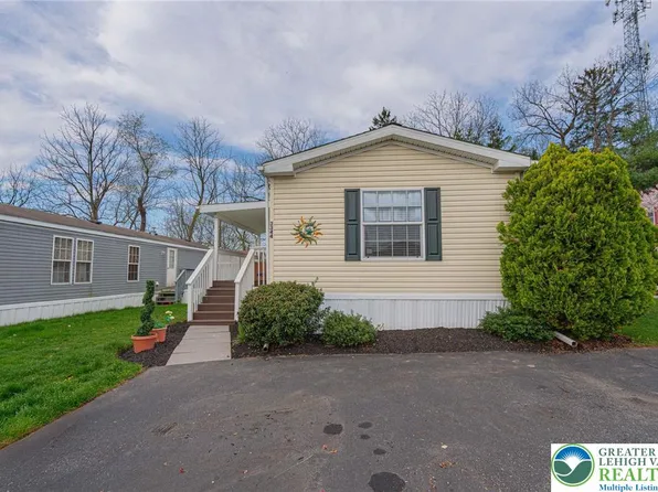 3344 Marworth Ct, Macungie, PA 18062