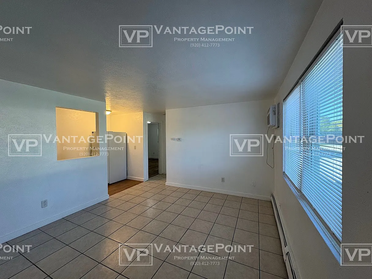 2208 Imperial Ln — Photo 2