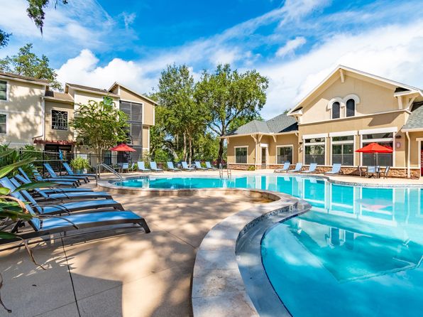 Valrico Station Apartments | 108 Valrico Station Rd, Valrico, FL