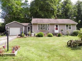 94 Hartford Rd, Brooklyn, CT 06234