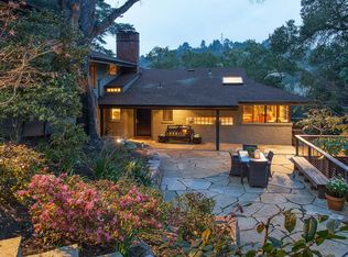 18 Oak Dr, Orinda, CA 94563