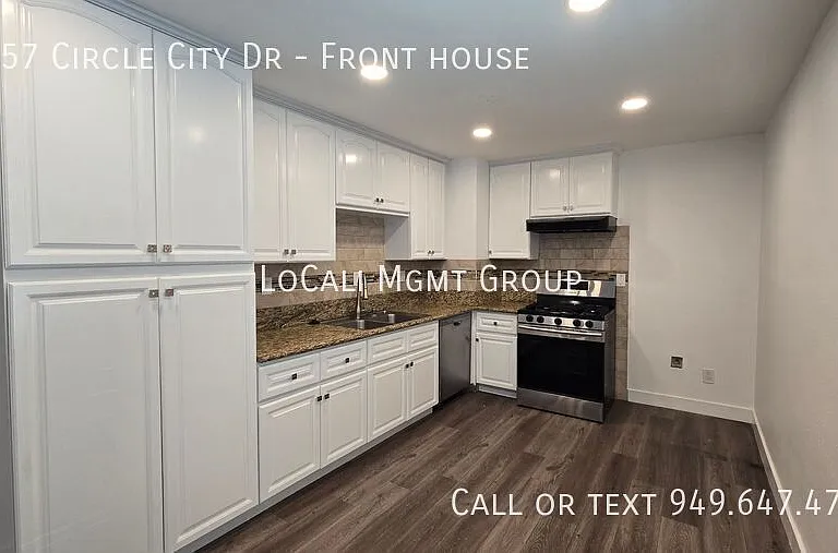 1057 Circle City Dr #FRONT HOUSE — Photo 4