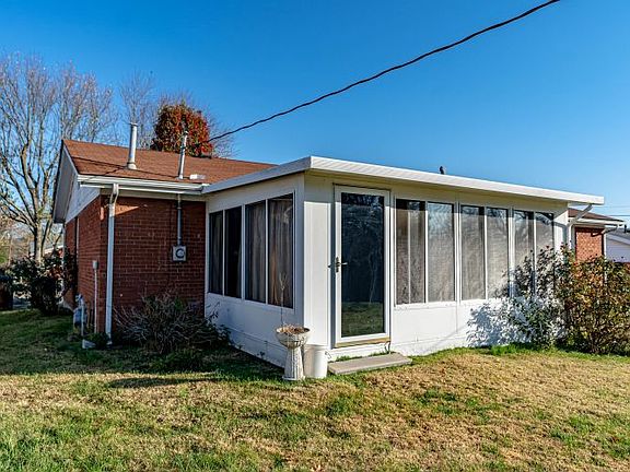 5th image of 1634 Greenland Park Cir