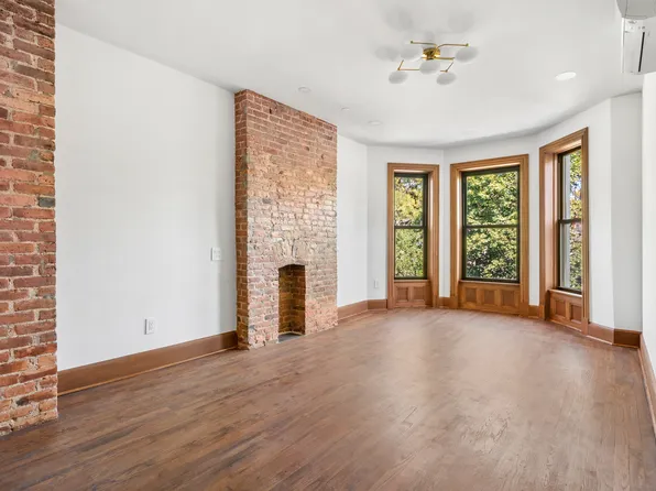 1137 Park Place image 16 of 27