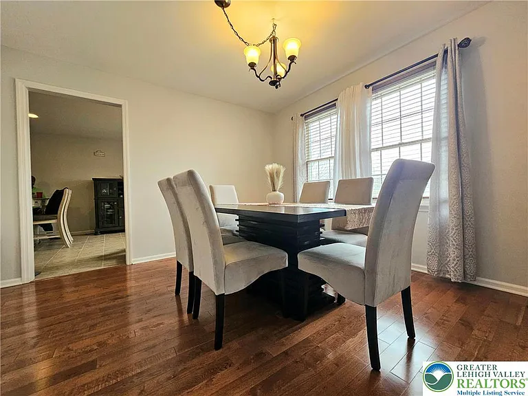 2 Tamarack Ct — Photo 8