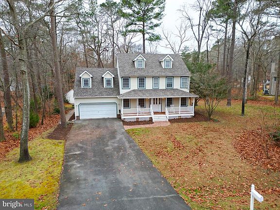 2nd image of 24749 Woods Dr