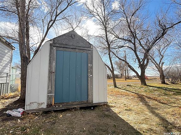 4th image of 32 Rural Address