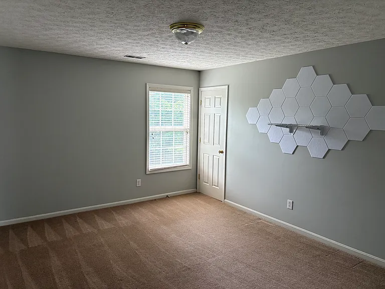 9406 Harlow Ct — Photo 26