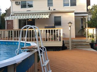 63 Morris Ave W, Malverne, NY 11565
