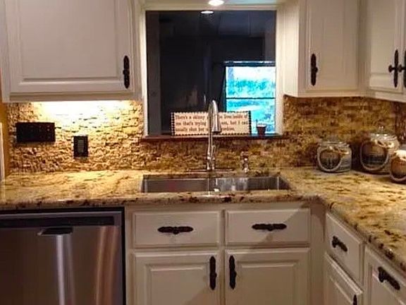 5th image of 2418 Osage Rd