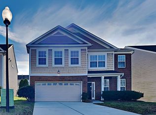 737 Spinning Wheel Poin, High Pt, NC 27265