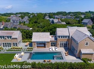 11 Meadow Ln, Nantucket, MA 02554