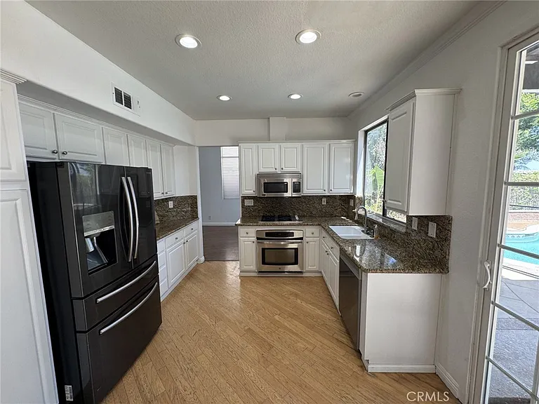 16438 Cyan Ct — Photo 9