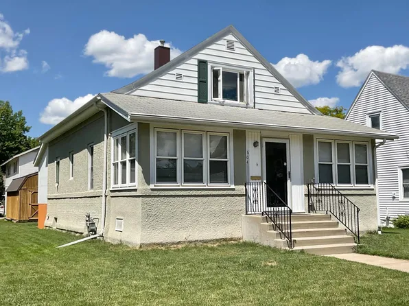604 8th Ave NW, Austin, MN 55912