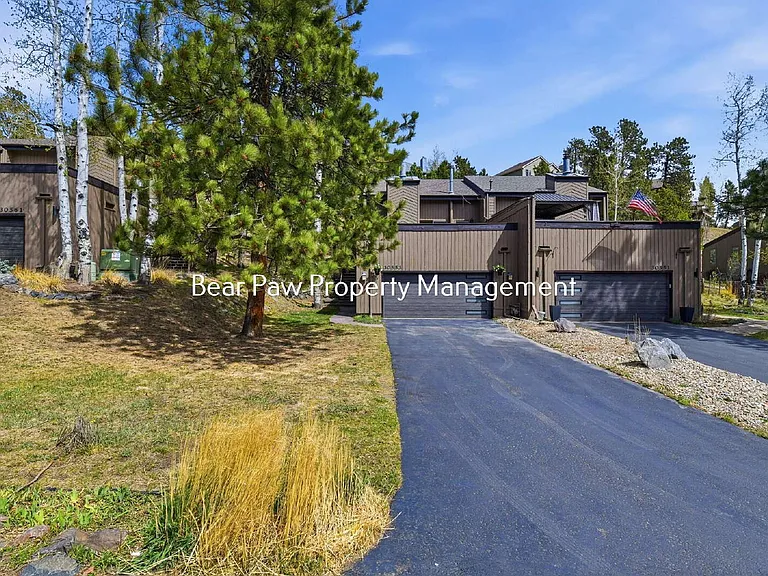 30553 Sun Creek Dr — Photo 1