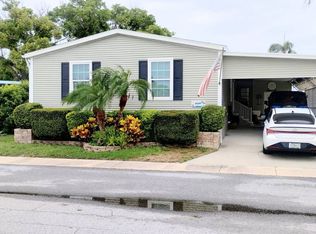 66186 London Rd N, Pinellas Park, FL 33782