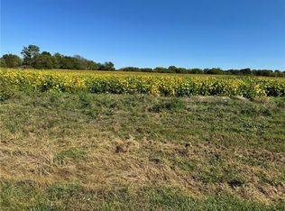 Lone Star Rd, Paola, KS 66071