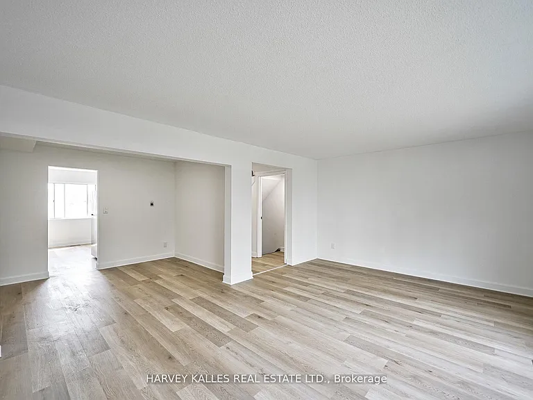 2012 Sheppard Ave W #Townhouse 102 — Photo 18