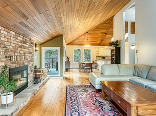 442 Clifton Rd N, Kelowna, BC V1V 1H1