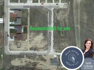 17 S Kansas Ave, Guernsey, WY 82214