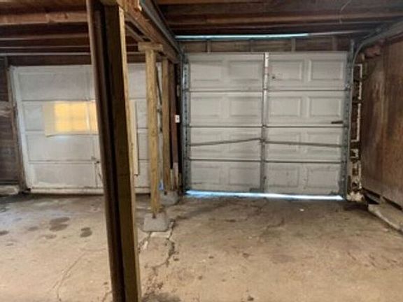 2nd image of 202 Maplewood Garage
