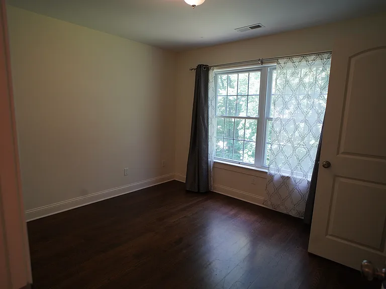 12 Willard Rd #10 — Photo 10
