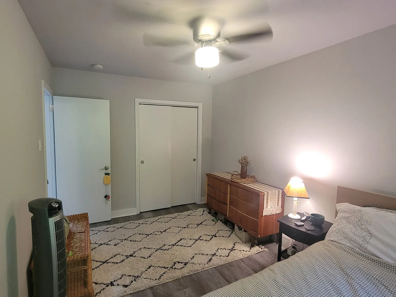 596 Livezey St — Photo 4