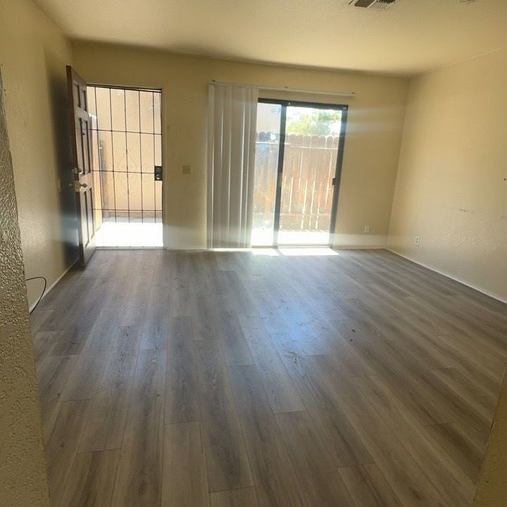 1st image of 300 S Buena Vista St #J-10