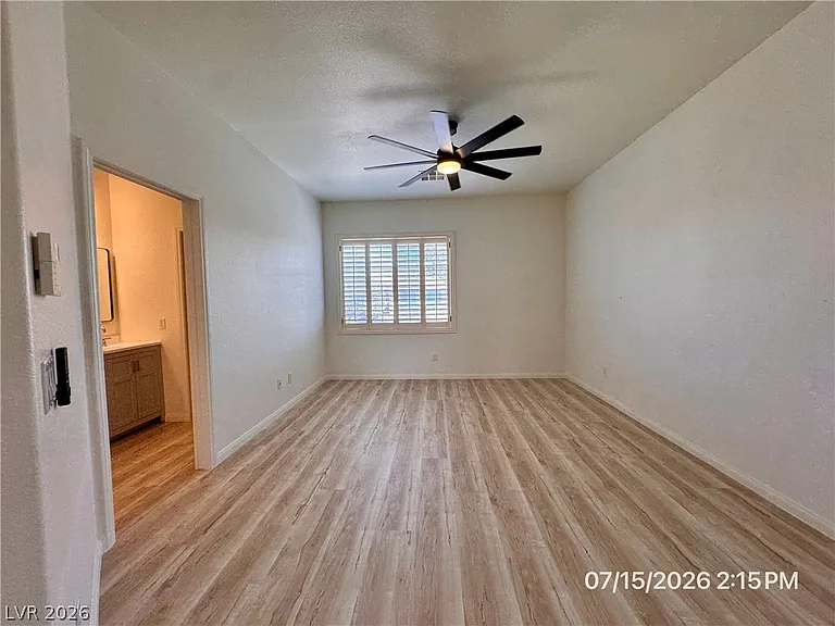 10921 Calcedonian St — Photo 28