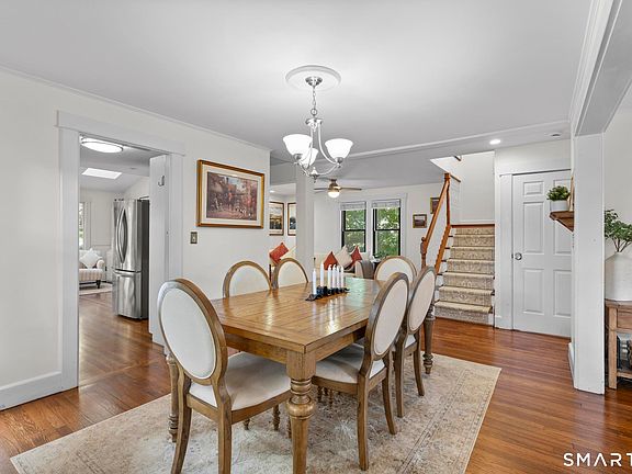 5th image of 56 Knickerbocker Avenue