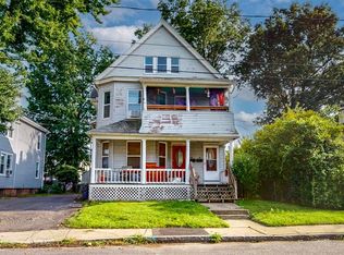28-30 Longwood Ave, Holyoke, MA 01040