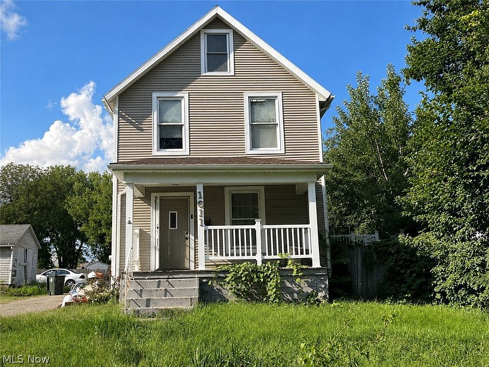 1st image of 1611 10th St SW