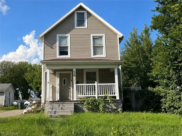 1611 10th St SW, Canton, OH 44706