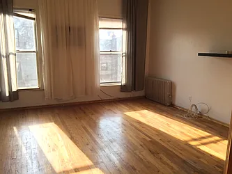 Rented by Nest Seekers International