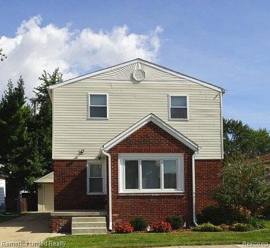 1st image of 22329 Glen Ct
