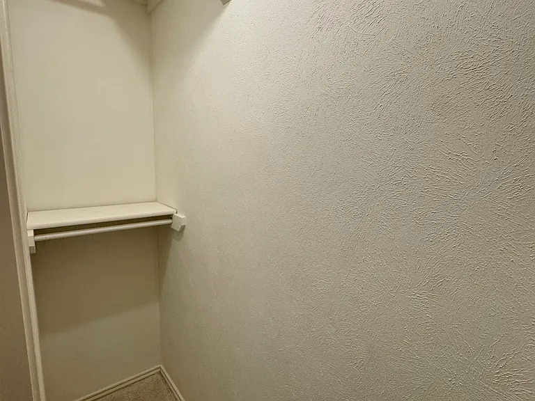 108 E Brooks St — Photo 14